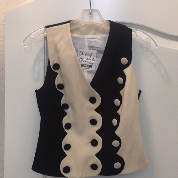 Vest - Picture 1 of 5